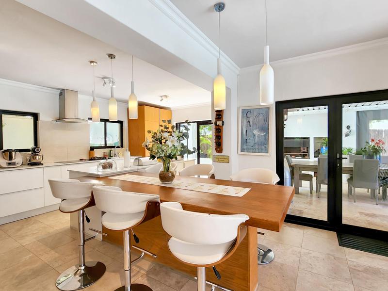 5 Bedroom Property for Sale in Helgarda Estate Western Cape